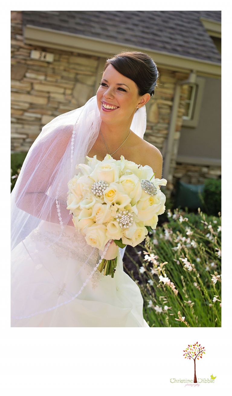 Summerville High School senior portraits of a beautiful girl wearing dresses in a field near Sonora.
