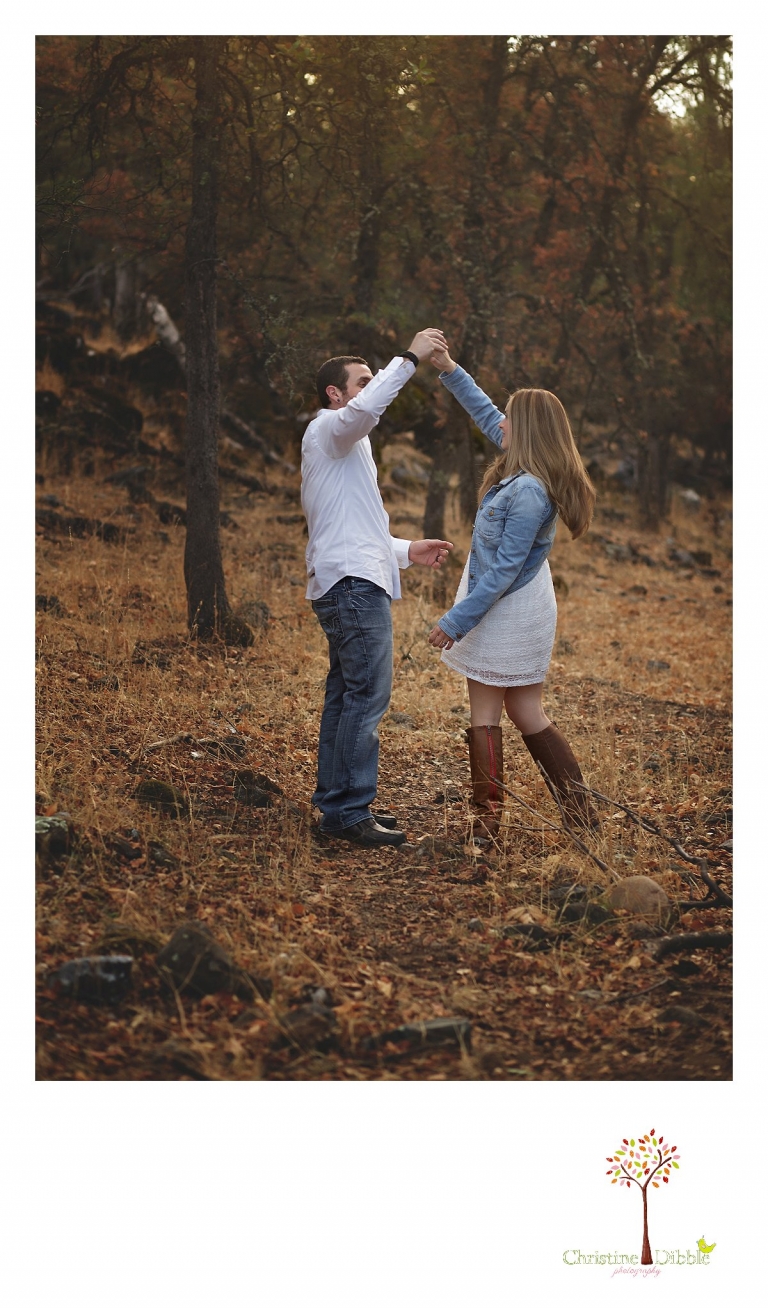 Sonora and Murphys family photographer  Christine Dibble Photography takes romantic fall engagement photos of a couple during a Murphys family photography session.