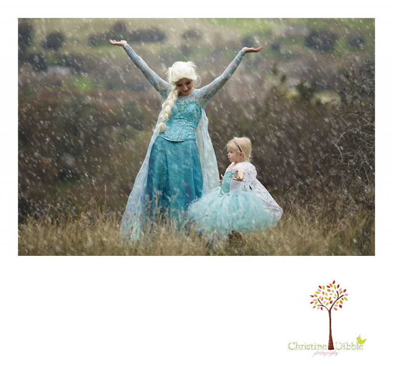 Sonora Elsa photographer Christine Dibble Photography photographs the beautiful princess Elsa as she and a little girl dressed in an Elsa tutu make snow fall.