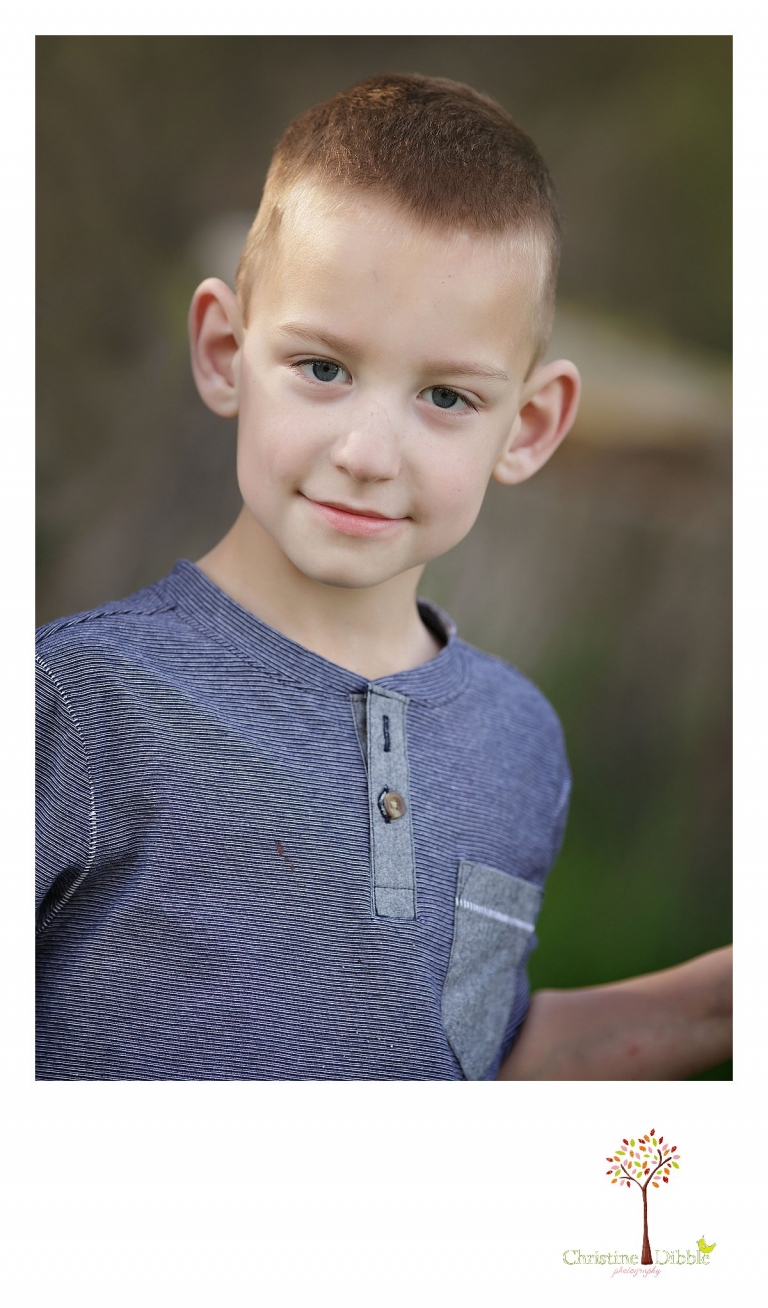 Sonora family photographer Christine Dibble Photography takes outdoor family photos at Indigeny Reserve including a head shot of a little boy.