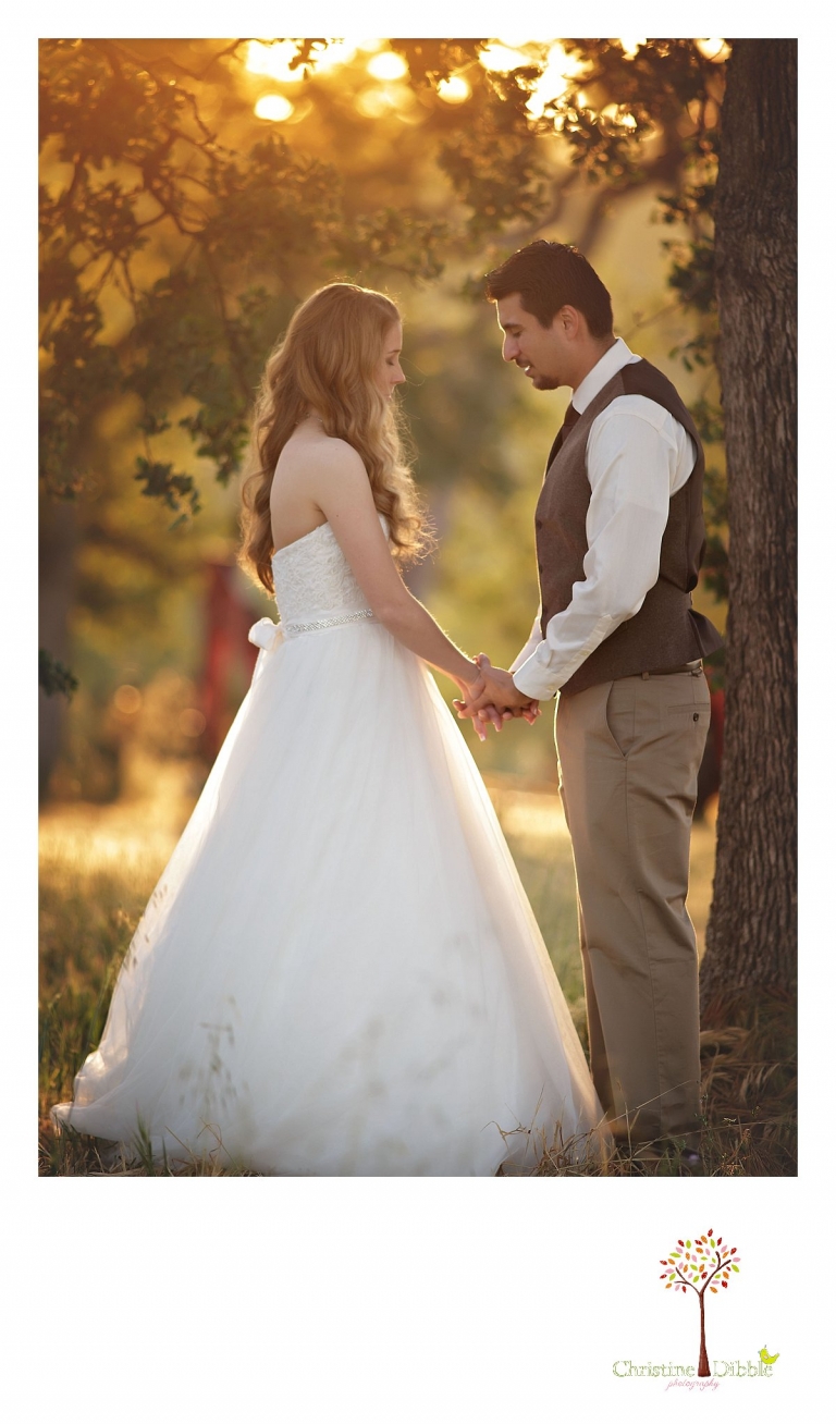 Don Pedro Hacienda photographer, Sonora wedding photographer Christine Dibble Photography takes photos of a praying bride and groom before their morning wedding ceremony.