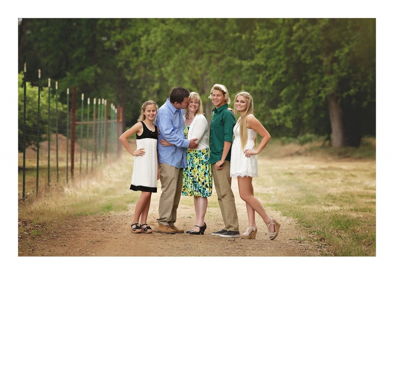 Sonora family photographer Christine Dibble Photography photographs a family at Indigeny Reserve as mom and dad hug.