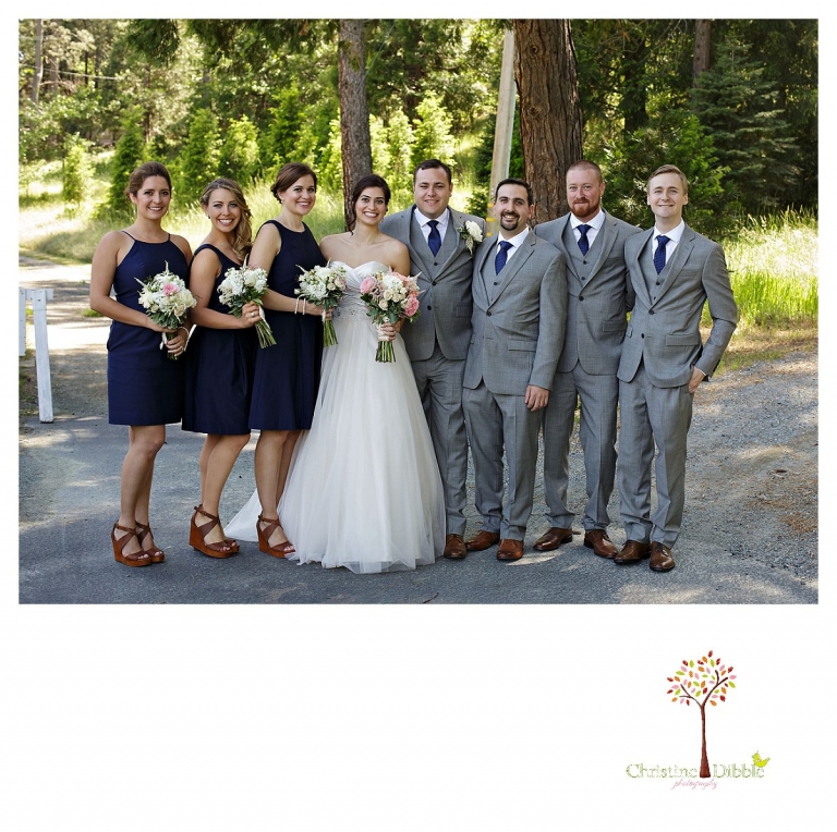 Sonora wedding photographer Christine Dibble Photography photographs a Twain Harte Tree Farm wedding and the entire bridal party.