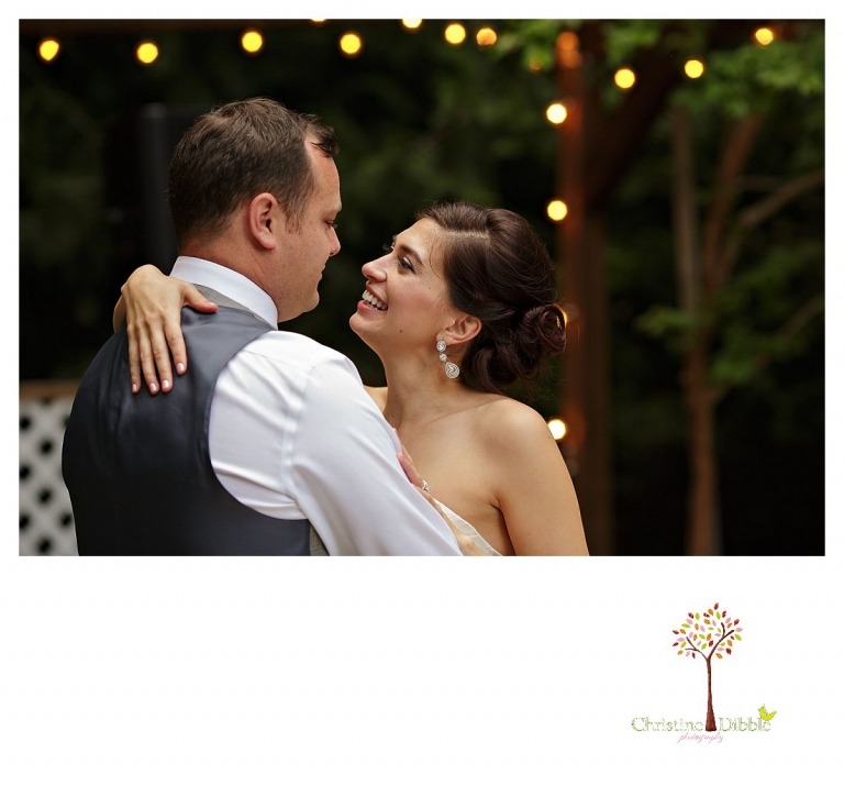Sonora wedding photographer Christine Dibble Photography photographs a Twain Harte Tree Farm wedding and the first dance.