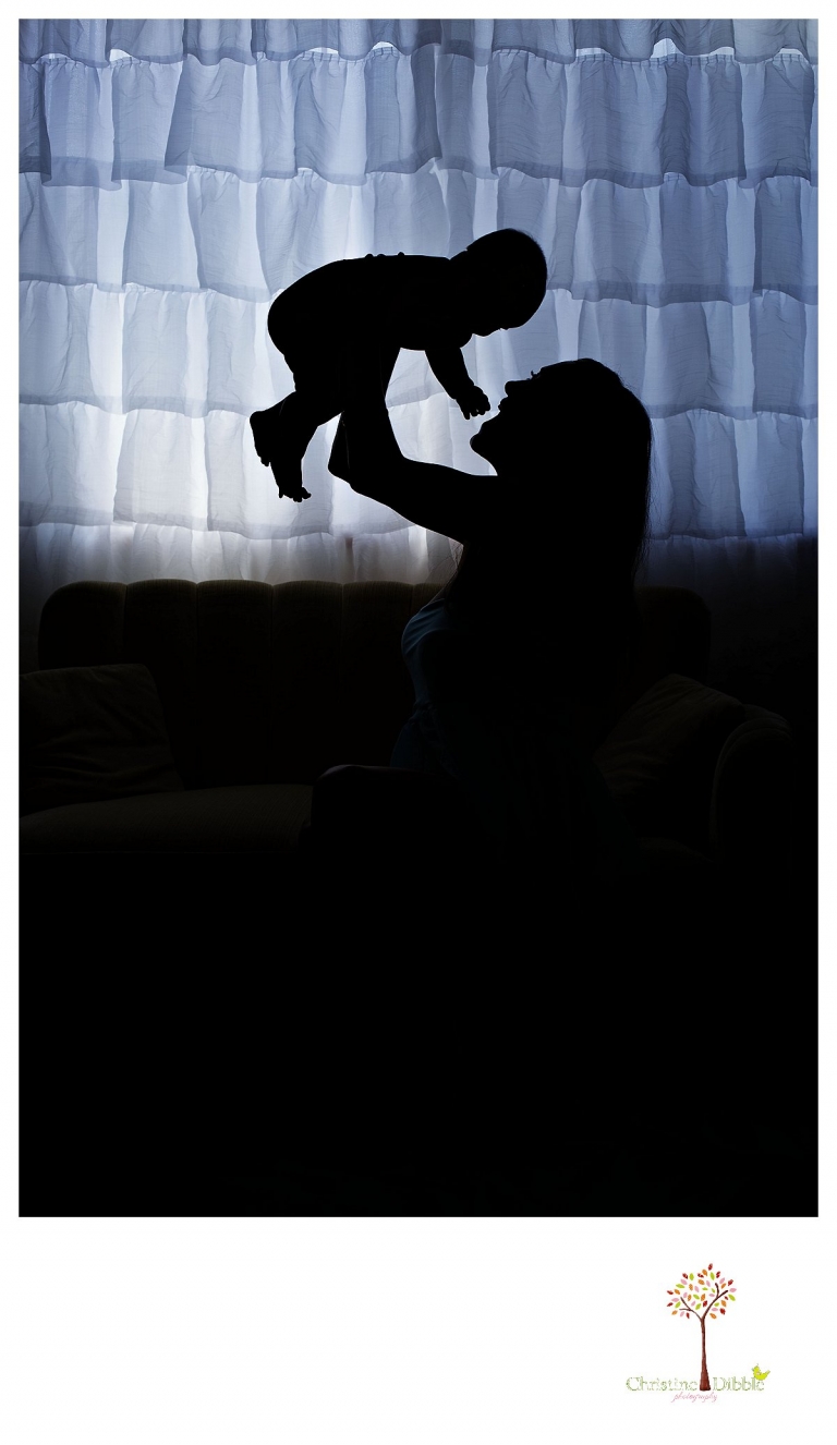Sonora baby photographer Christine Dibble Photography takes studio portraits for a mommy and me session in silhouette.