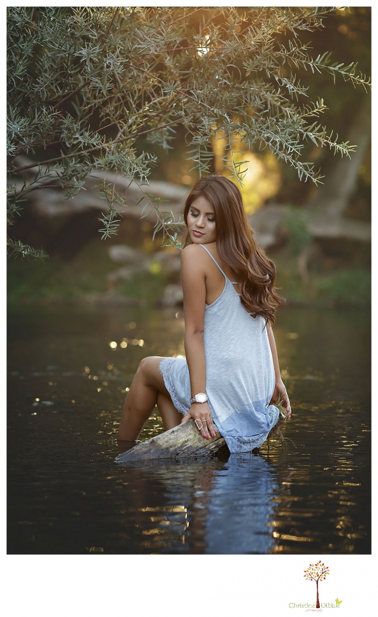 Sonora Gustine Senior Portraits_7440jp.jpg