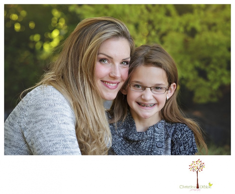 Ironstone Photographer_1552jp.jpgSonora and Murphys family and child photographer Christine Dibble Photography takes fall family photos at Ironstone Vineyards of a family with small children.