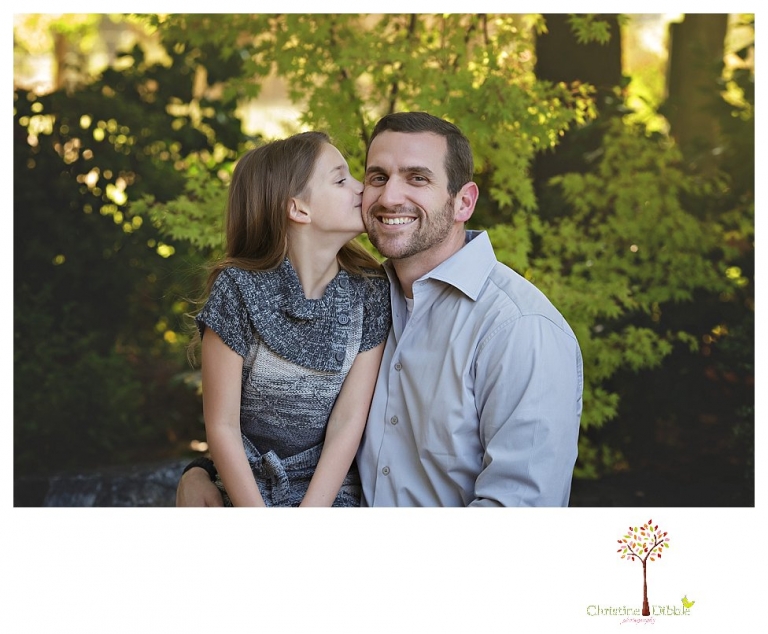 Ironstone Vineyards photographer, Sonora and Murphys photographer Christine Dibble Photography, takes fall family portraits of a family with young children.