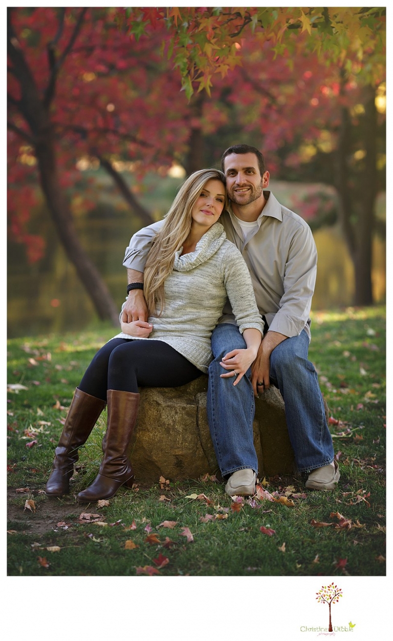 Ironstone Vineyards photographer, Sonora and Murphys photographer Christine Dibble Photography, takes fall family portraits of a family with young children.