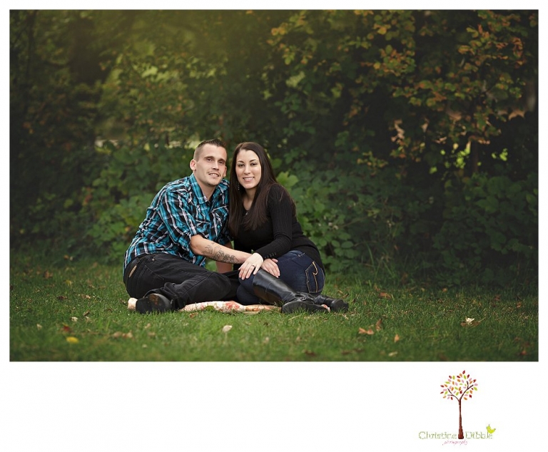 Sonora engagement and wedding photographer Christine Dibble Photography takes engagement photos of a couple while the groom is on crutches for a broken foot and they both wear San Francisco Giants baseball shirts.