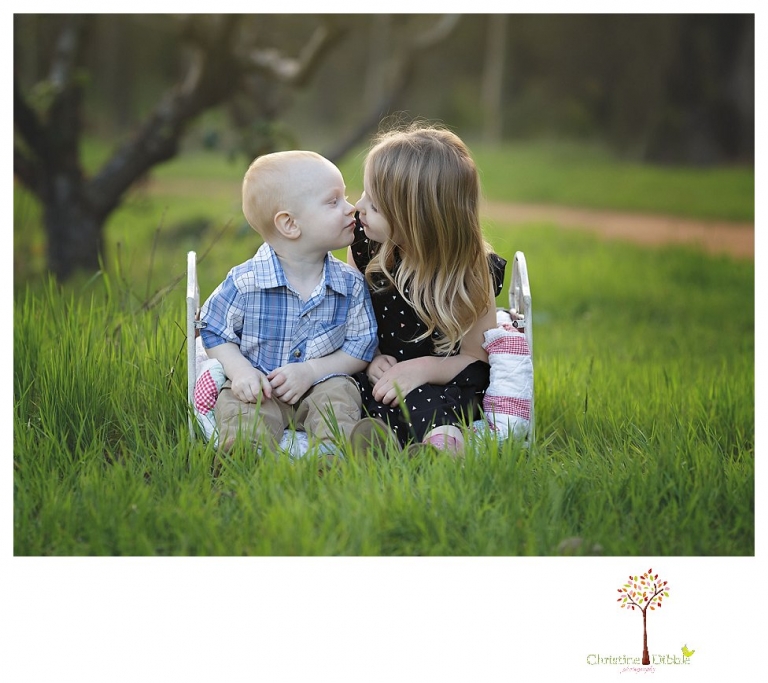 Sonora Child Photographer Christine Dibble Photography takes outdoor spring portraits of two young siblings at Indigeny Reserve while they play and explore.