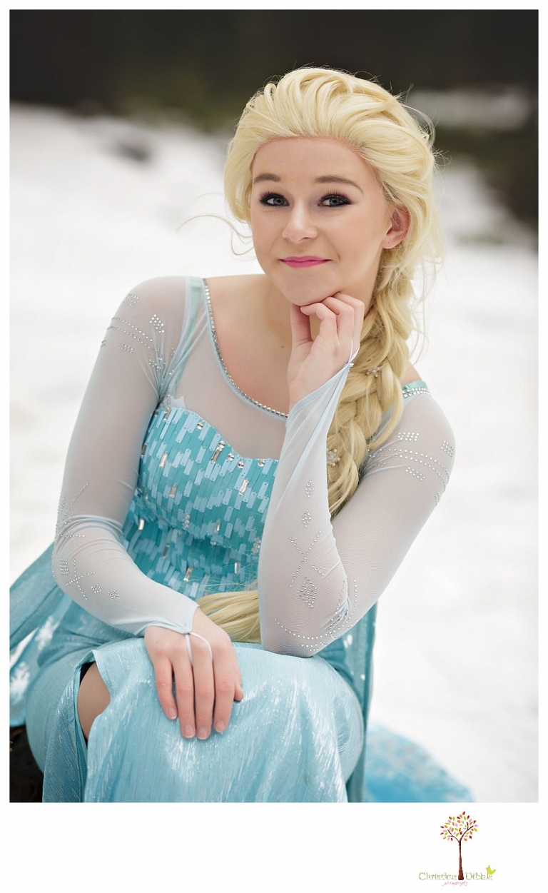 Sonora teen photographer Christine Dibble Photography takes snowy Elsa winter portraits to advertise for Fairytales and Friends.