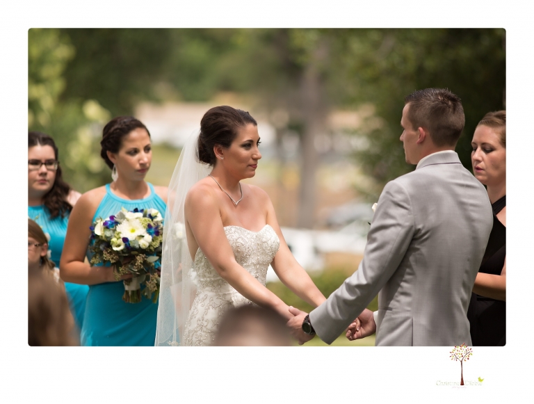 Sonora Wedding Photographer Christine Dibble Photography takes wedding photos at a Black Oak Casino Resort wedding.