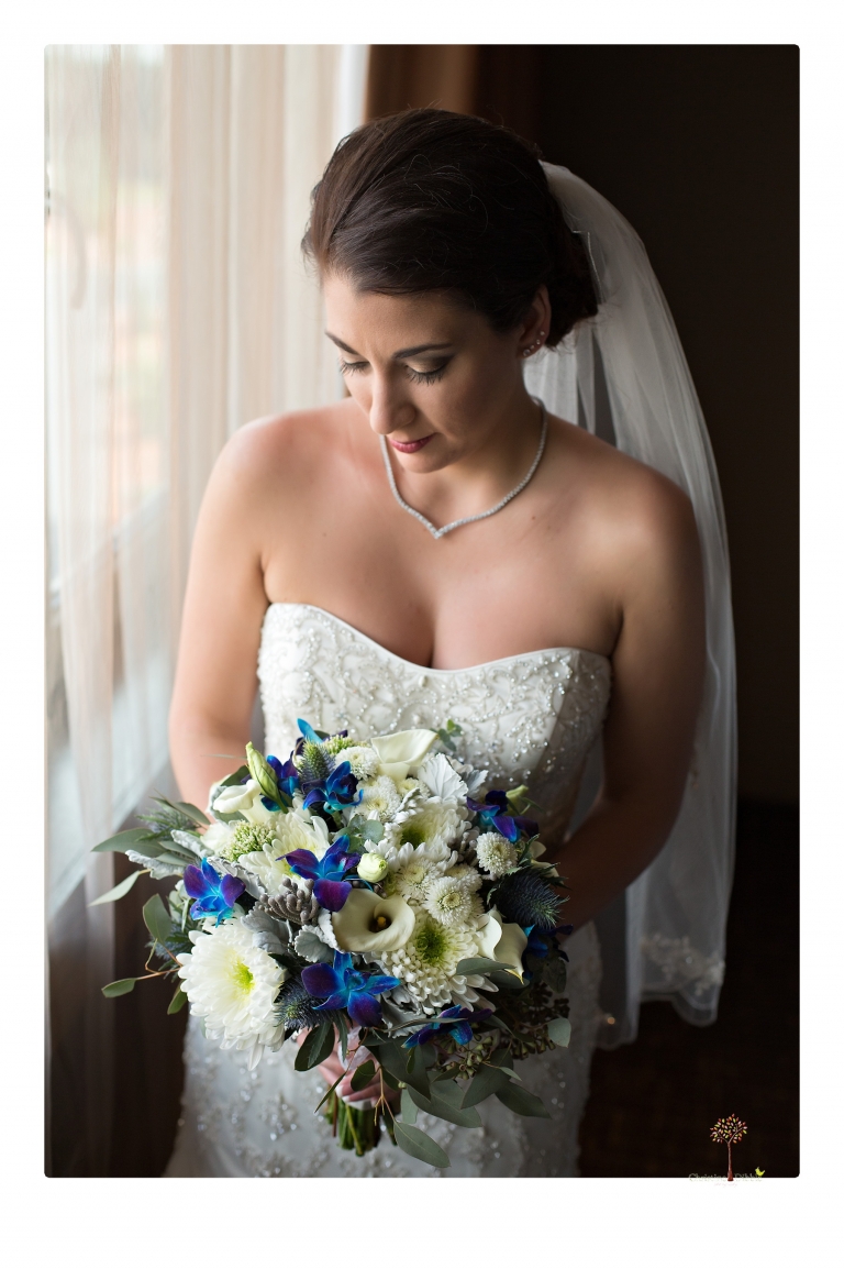 Sonora Wedding Photographer Christine Dibble Photography takes wedding photos at a Black Oak Casino Resort wedding including the bride.