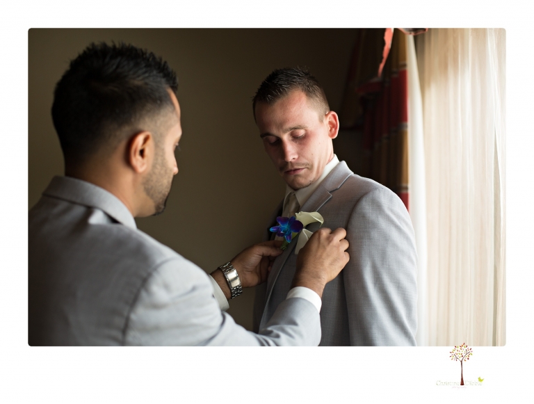 Sonora Wedding Photographer Christine Dibble Photography takes wedding photos at a Black Oak Casino Resort wedding including the groom getting ready.
