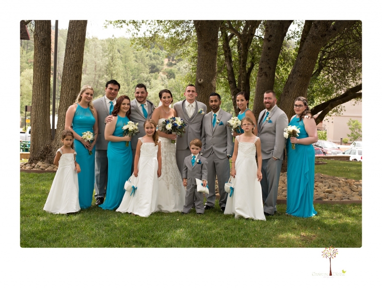 Sonora Wedding Photographer Christine Dibble Photography takes wedding photos at a Black Oak Casino Resort wedding.