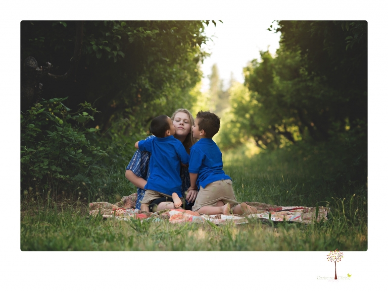 Sonora family photographer Christine Dibble Photography takes photos of a mom and her boys as they wander around Indigeny Reserve.