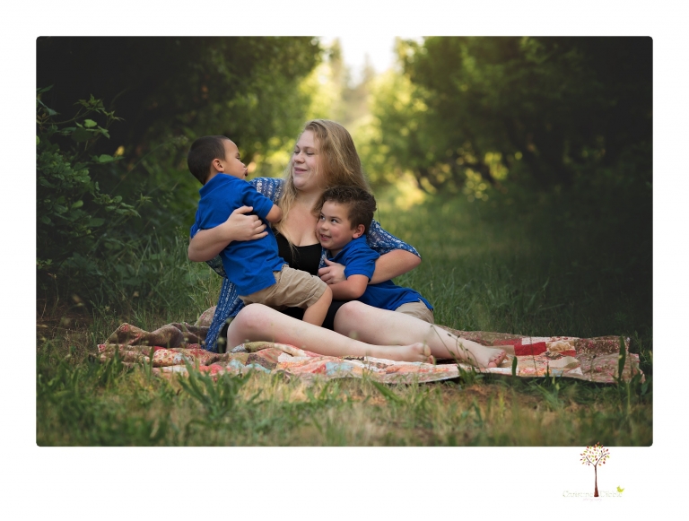 Sonora family photographer Christine Dibble Photography takes photos of a mom and her boys as they wander around Indigeny Reserve.