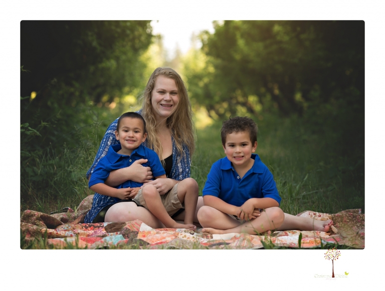 Sonora family photographer Christine Dibble Photography takes photos of a mom and her boys as they wander around Indigeny Reserve.
