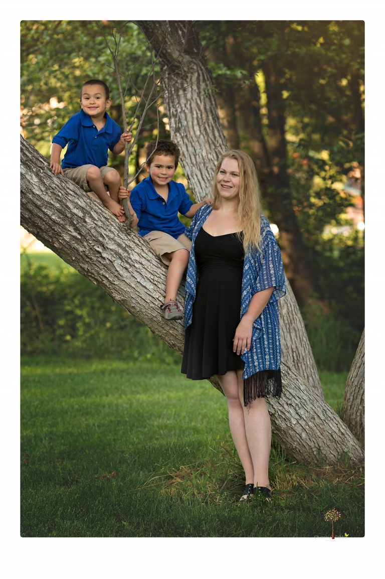 Sonora family photographer Christine Dibble Photography takes photos of a mom and her boys as they wander around Indigeny Reserve.