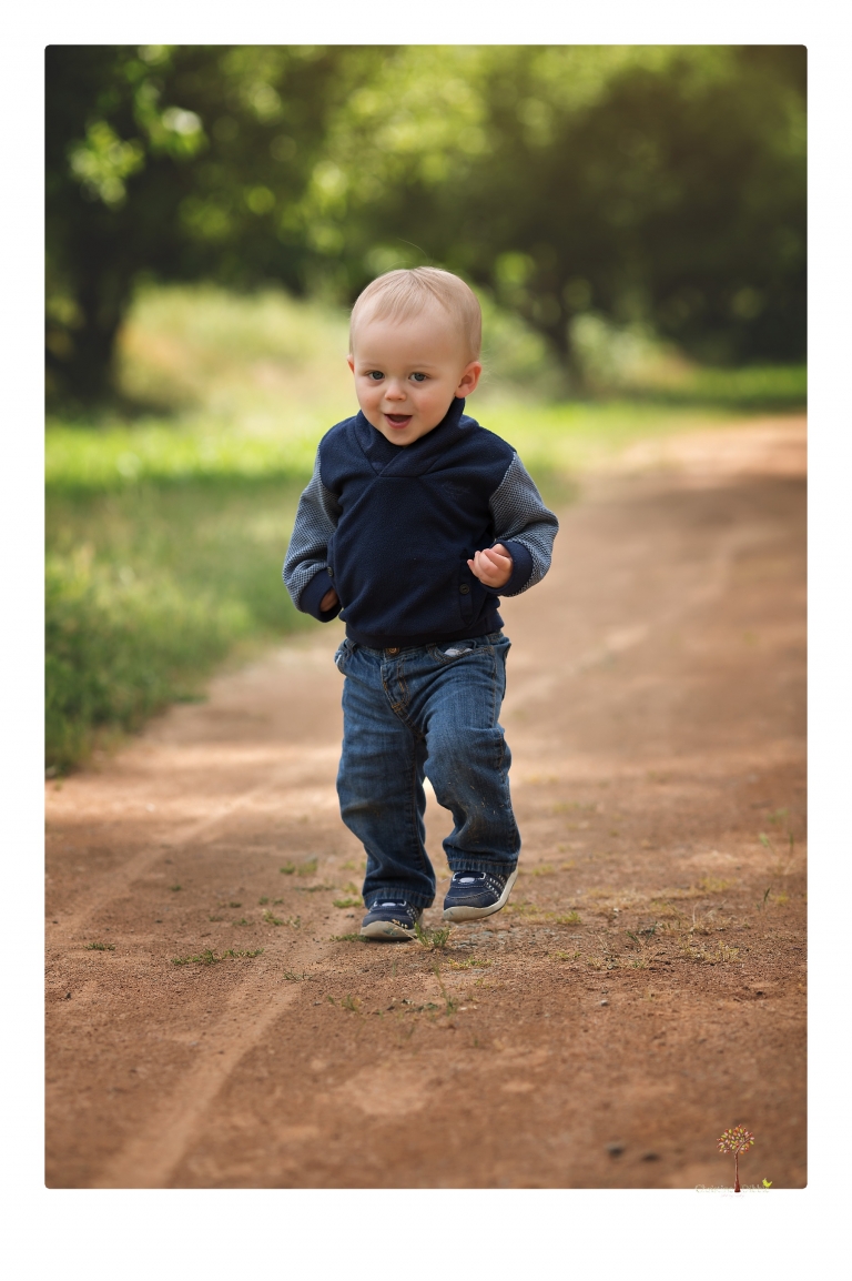 Sonora maternity photographer Christine Dibble Photography photographs a mommy and me maternity session at Indigeny Reserve.