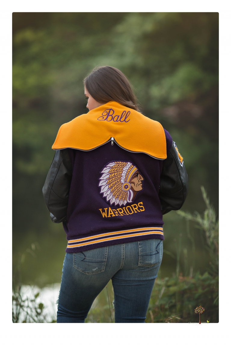 Sonora senior portrait photographer Christine Dibble Photography takes senior portraits of an Orestimba High School student at Knights Ferry in the river.