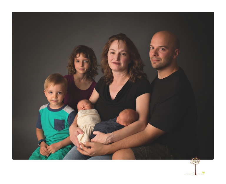 Best Sonora newborn photographer Christine Dibble Photography photographs newborn twins in a newborn portrait session in the studio with both babies posing alone and together.