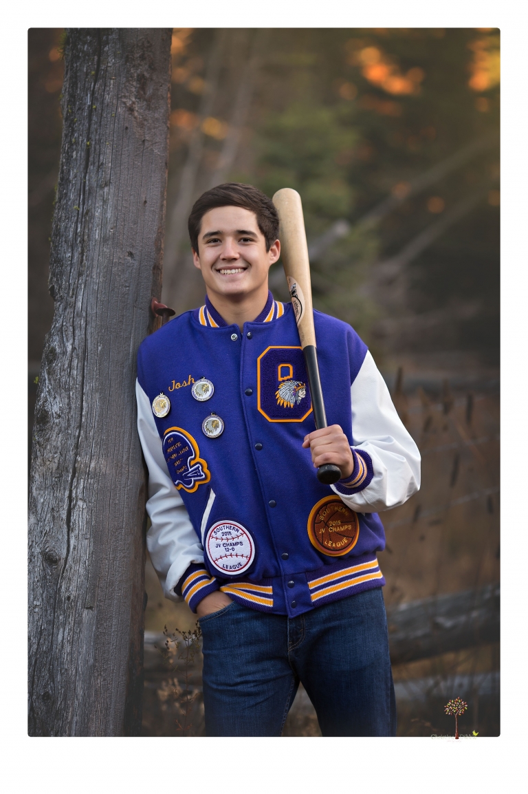 Orestimba senior portrait photographer Christine Dibble Photography of Sonora takes senior and family portraits of a football, baseball and basketball player in Long Barn.