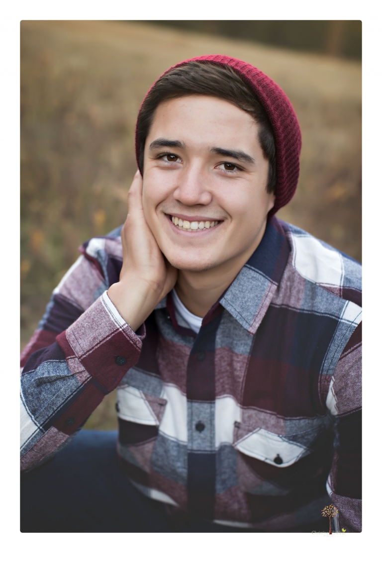 Orestimba senior portrait photographer Christine Dibble Photography of Sonora takes senior and family portraits of a football, baseball and basketball player in Long Barn.