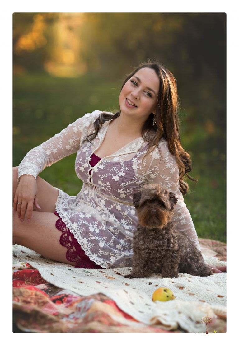 Sonora and Summerville Senior Portrait photographer Christine Dibble Photography takes senior portraits at Indigeny Reserve of a girl with vintage suitcases, a classic Ford Mustang, and her little dog, Pumpkin.