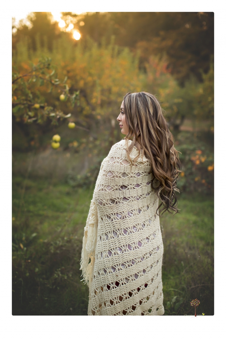 Sonora and Summerville Senior Portrait photographer Christine Dibble Photography takes senior portraits at Indigeny Reserve of a girl with vintage suitcases, a classic Ford Mustang, and her little dog, Pumpkin.