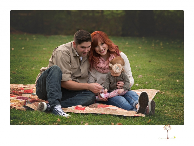 Sonora family photographer Christine Dibble Photography takes family portraits of a family at Indigeny Reserve with their baby girl.