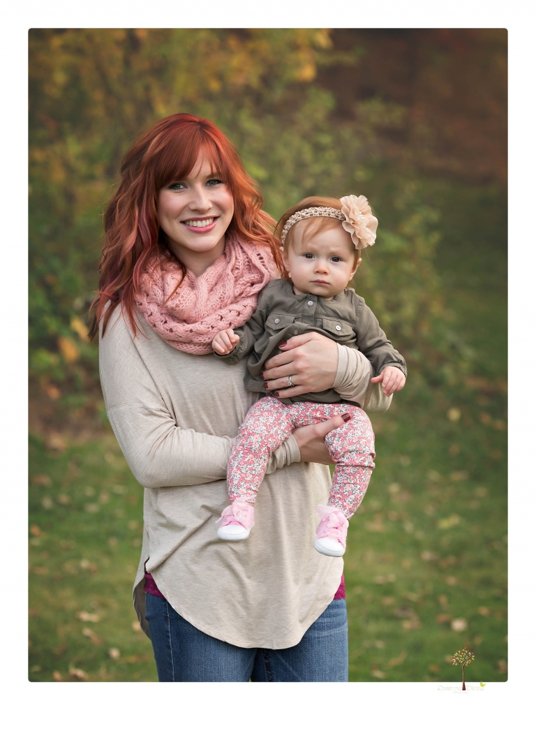 Sonora family photographer Christine Dibble Photography takes family portraits of a family at Indigeny Reserve with their baby girl.