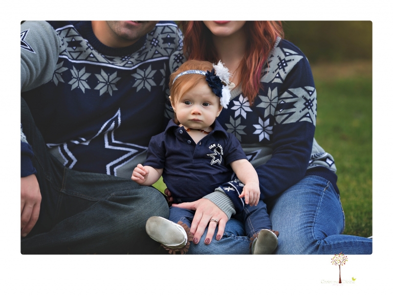 Sonora family photographer Christine Dibble Photography takes family portraits of a family at Indigeny Reserve with their baby girl.