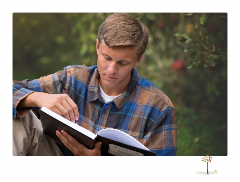 Sonora senior portrait photographer Christine Dibble Photography takes senior portraits of a Sonora High water polo player at Indigeny Reserve.