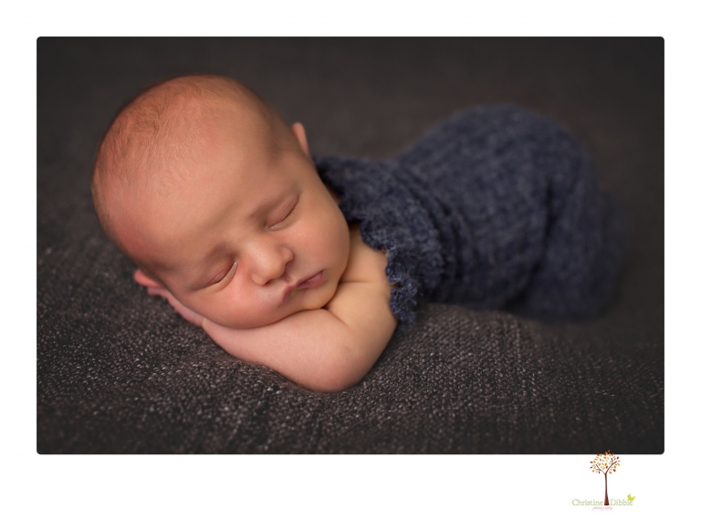 Sonora newborn photographer Christine Dibble Photography takes older newborn portraits of a baby boy with his big sister and mother.