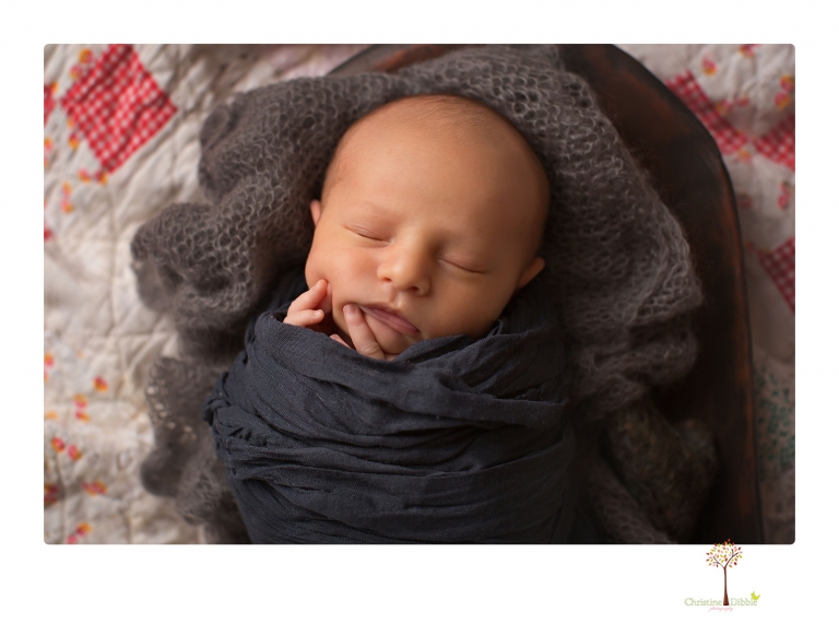 Sonora newborn photographer Christine Dibble Photography takes older newborn portraits of a baby boy with his big sister and mother.