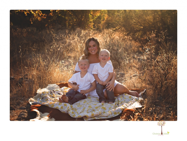 Sonora maternity photographer Christine Dibble Photography takes unique maternity portraits in the river at Knights Ferry of a family and mother of three.