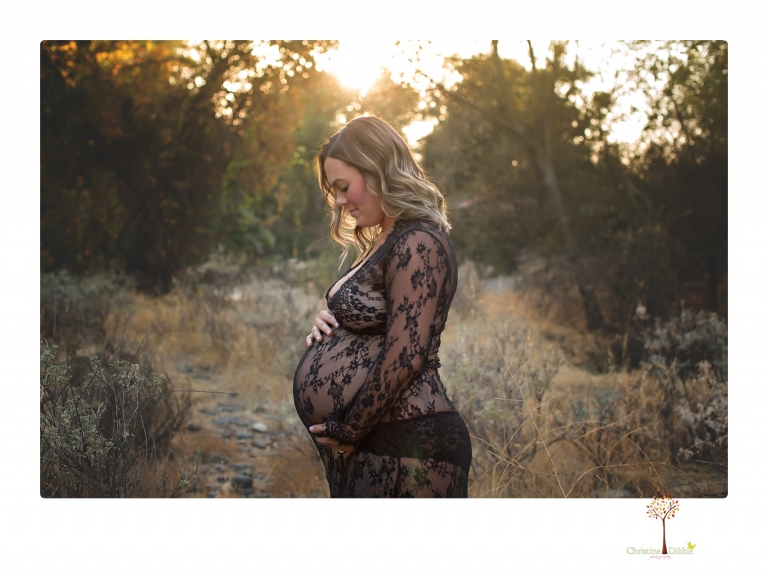 Sonora maternity photographer Christine Dibble Photography takes unique maternity portraits in the river at Knights Ferry of a family and mother of three.