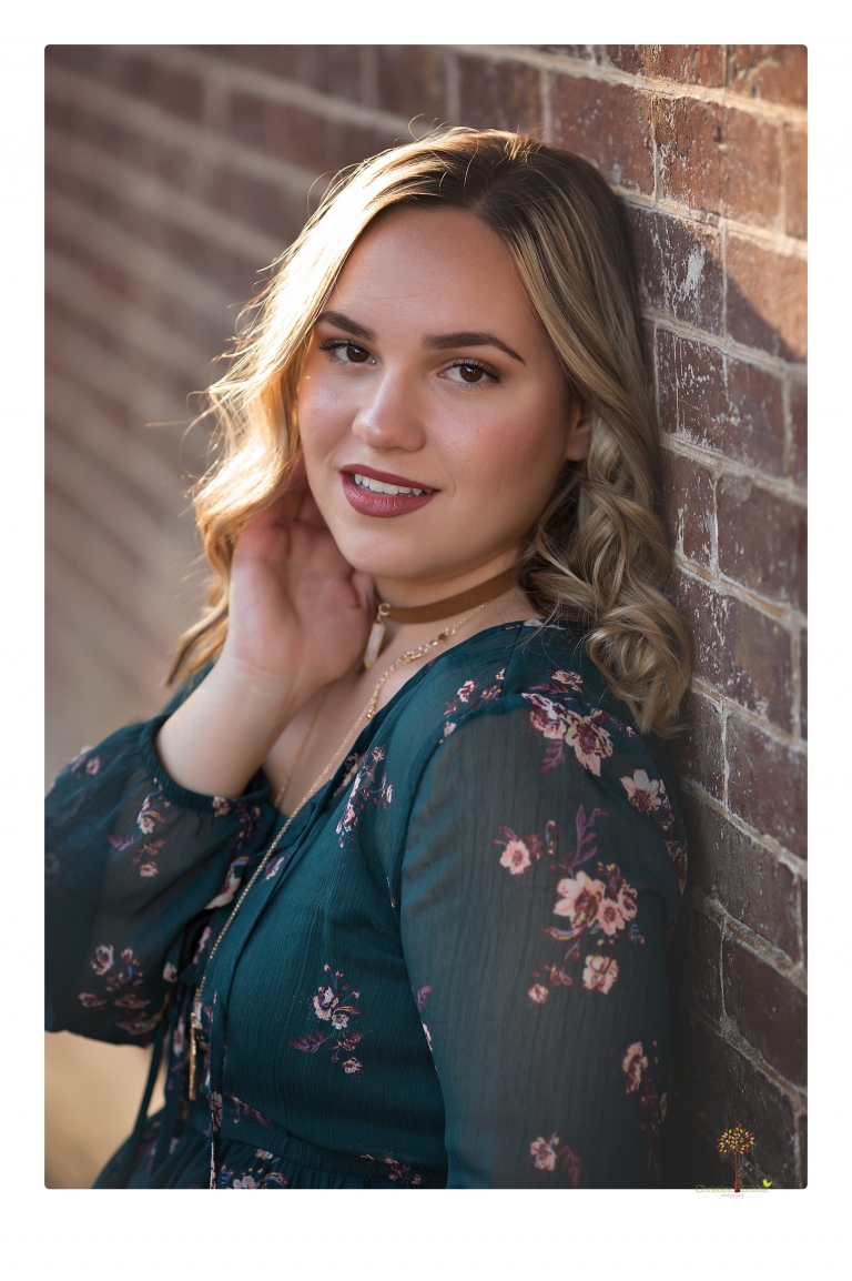 Sonora Senior Portrait photographer Christine Dibble Photography takes Sonora High School senior portraits of a guitarist in Columbia.