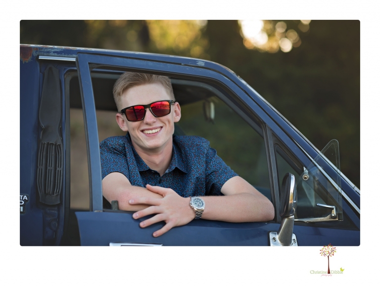 Sonora senior portrait photographer Christine Dibble Photography takes senior portraits of a Summerville High golfer at Little Sweden and Phoenix Lake Country Club.