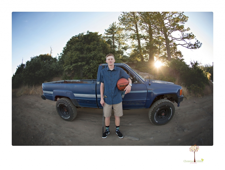 Sonora senior portrait photographer Christine Dibble Photography takes senior portraits of a Summerville High golfer at Little Sweden and Phoenix Lake Country Club.